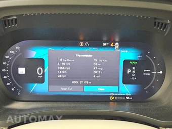 2023 Volvo XC60 Recharge Plug-In Hybrid T8 Ultimate Bright Theme - miniatura 12