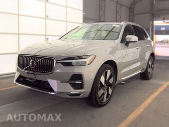2023 Volvo XC60 Recharge Plug-In Hybrid T8 Ultimate Bright Theme