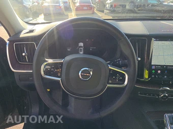 2023 Volvo XC60 Recharge Plug-In Hybrid T8 Ultimate Dark Theme - miniatura 10