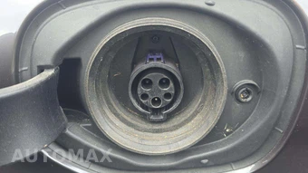 2023 Volvo XC60 Recharge Plug-In Hybrid T8 Ultimate Dark Theme - miniatura 24
