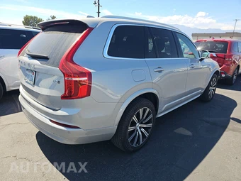 2023 Volvo XC90 B5 Core 7-Passenger – miniatura 4