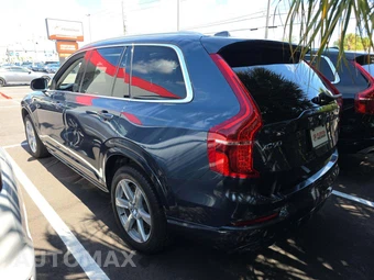 2023 Volvo XC90 B5 Core 7-Passenger – miniatura 2