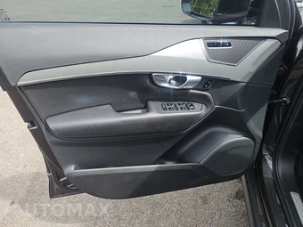 2023 Volvo XC90 B5 Core 7-Passenger - miniatura 9