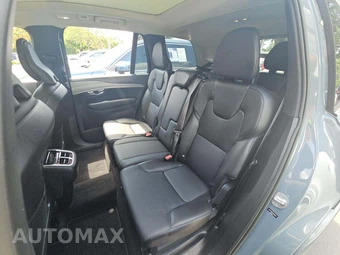 2023 Volvo XC90 B5 Core 7-Passenger – miniatura 13