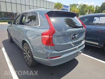 2023 Volvo XC90 B5 Core 7-Passenger – miniatura 2