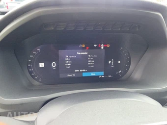 2023 Volvo XC90 B5 Core 7-Passenger – miniatura 12