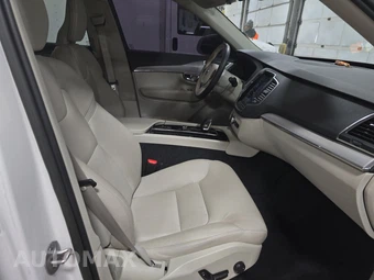 2023 Volvo XC90 B5 Core 7-Passenger – miniatura 8