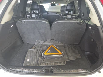 2023 Volvo XC90 B5 Core 7-Passenger – miniatura 16
