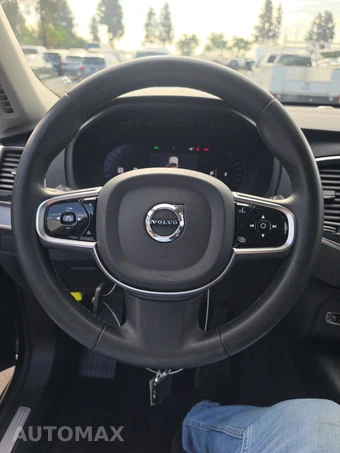 2023 Volvo XC90 B5 Core 7-Passenger – miniatura 10