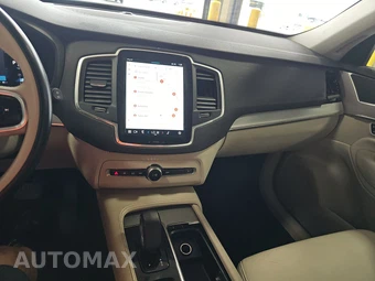 2023 Volvo XC90 B5 Core 7-Passenger – miniatura 11