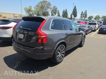 2023 Volvo XC90 B5 Core 7-Passenger – miniatura 4