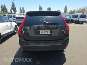2023 Volvo XC90 B5 Core 7-Passenger – miniatura 5
