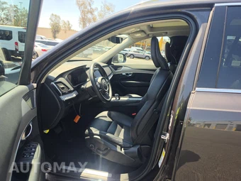 2023 Volvo XC90 B5 Core 7-Passenger – miniatura 7