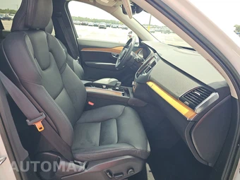 2023 Volvo XC90 B5 Plus 7-Passenger – miniatura 8