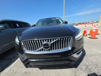 2023 Volvo XC90 B5 Plus 7-Passenger – miniatura 2