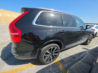 2023 Volvo XC90 B5 Plus 7-Passenger – miniatura 4