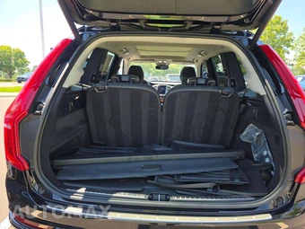 2023 Volvo XC90 B6 Core 7-Passenger – miniatura 15