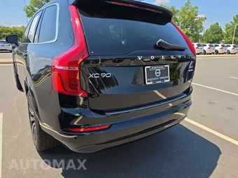 2023 Volvo XC90 B6 Core 7-Passenger – miniatura 2