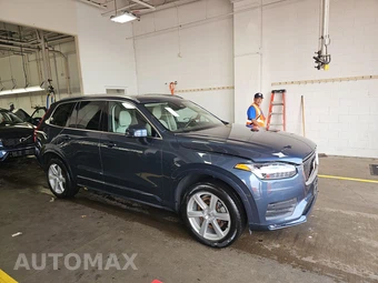 2023 Volvo XC90 B6 Core 7-Passenger – miniatura 3