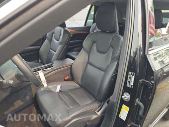 2023 Volvo XC90 B6 Plus 6-Passenger – miniatura 6