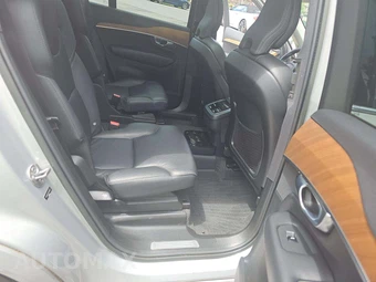 2023 Volvo XC90 B6 Plus 6-Passenger – miniatura 17