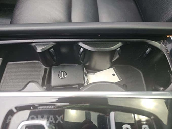 2023 Volvo XC90 B6 Plus 6-Passenger – miniatura 8