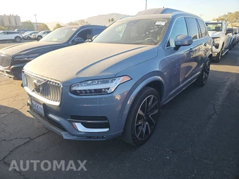 2023 Volvo XC90 B6 Plus 6-Passenger