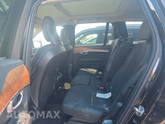 2023 Volvo XC90 B6 Plus 7-Passenger – miniatura 13