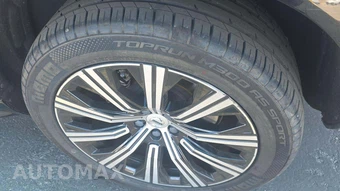 2023 Volvo XC90 B6 Plus 7-Passenger – miniatura 31