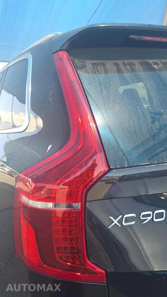 2023 Volvo XC90 B6 Plus 7-Passenger – miniatura 33