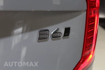 2023 Volvo XC90 B6 Plus 7-Passenger – miniatura 17