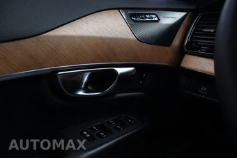2023 Volvo XC90 B6 Plus 7-Passenger – miniatura 33