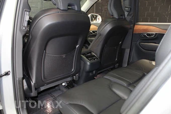 2023 Volvo XC90 B6 Plus 7-Passenger – miniatura 40