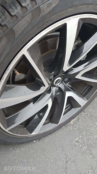 2023 Volvo XC90 B6 Plus 7-Passenger – miniatura 38