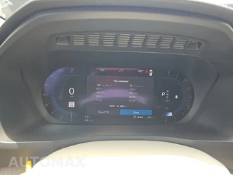 2023 Volvo XC90 B6 Plus 7-Passenger – miniatura 12
