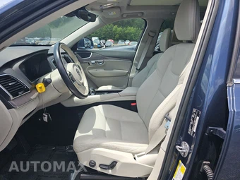 2023 Volvo XC90 B6 Plus 7-Passenger – miniatura 7