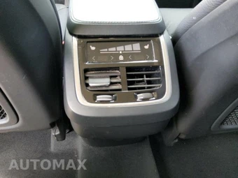 2023 Volvo XC90 B6 Plus 7-Passenger – miniatura 10