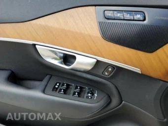 2023 Volvo XC90 B6 Plus 7-Passenger – miniatura 17