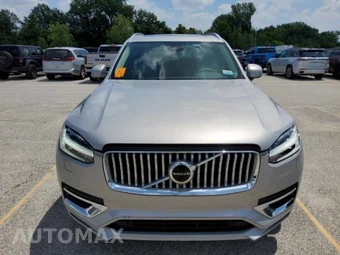 2023 Volvo XC90 B6 Plus 7-Passenger – miniatura 2