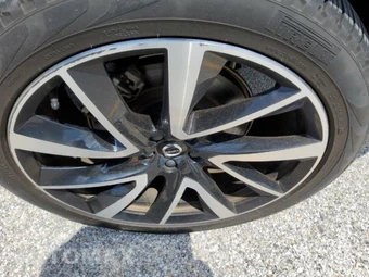 2023 Volvo XC90 B6 Plus 7-Passenger – miniatura 29