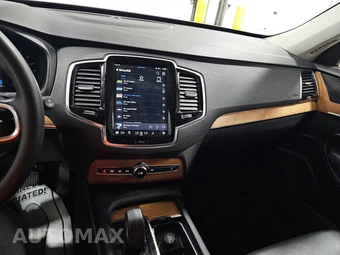 2023 Volvo XC90 B6 Plus 7-Passenger – miniatura 11