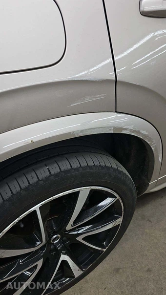 2023 Volvo XC90 B6 Plus 7-Passenger – miniatura 30