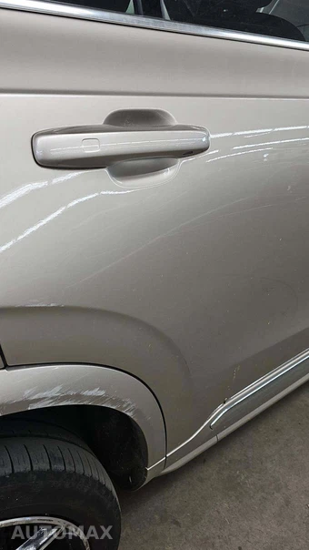 2023 Volvo XC90 B6 Plus 7-Passenger – miniatura 36