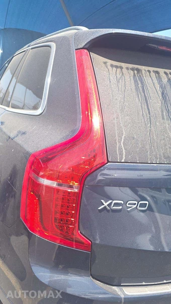 2023 Volvo XC90 B6 Plus 7-Passenger – miniatura 28