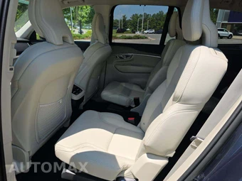 2023 Volvo XC90 B6 Ultimate 6-Passenger – miniatura 13