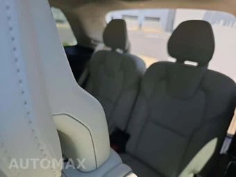 2023 Volvo XC90 B6 Ultimate 6-Passenger – miniatura 14