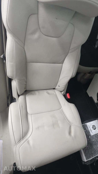 2023 Volvo XC90 B6 Ultimate 6-Passenger - miniatura 32
