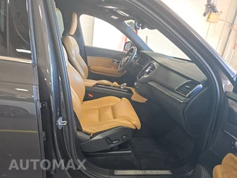 2023 Volvo XC90 B6 Ultimate 7-Passenger - miniatura 8