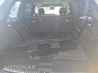 2023 Volvo XC90 B6 Ultimate 7-Passenger – miniatura 17