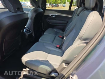 2023 Volvo XC90 B6 Ultimate 7-Passenger – miniatura 13